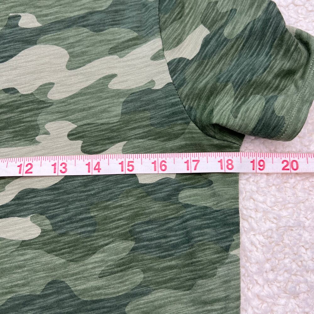 Old Navy Camo Tee Medium - Picture 5 of 6